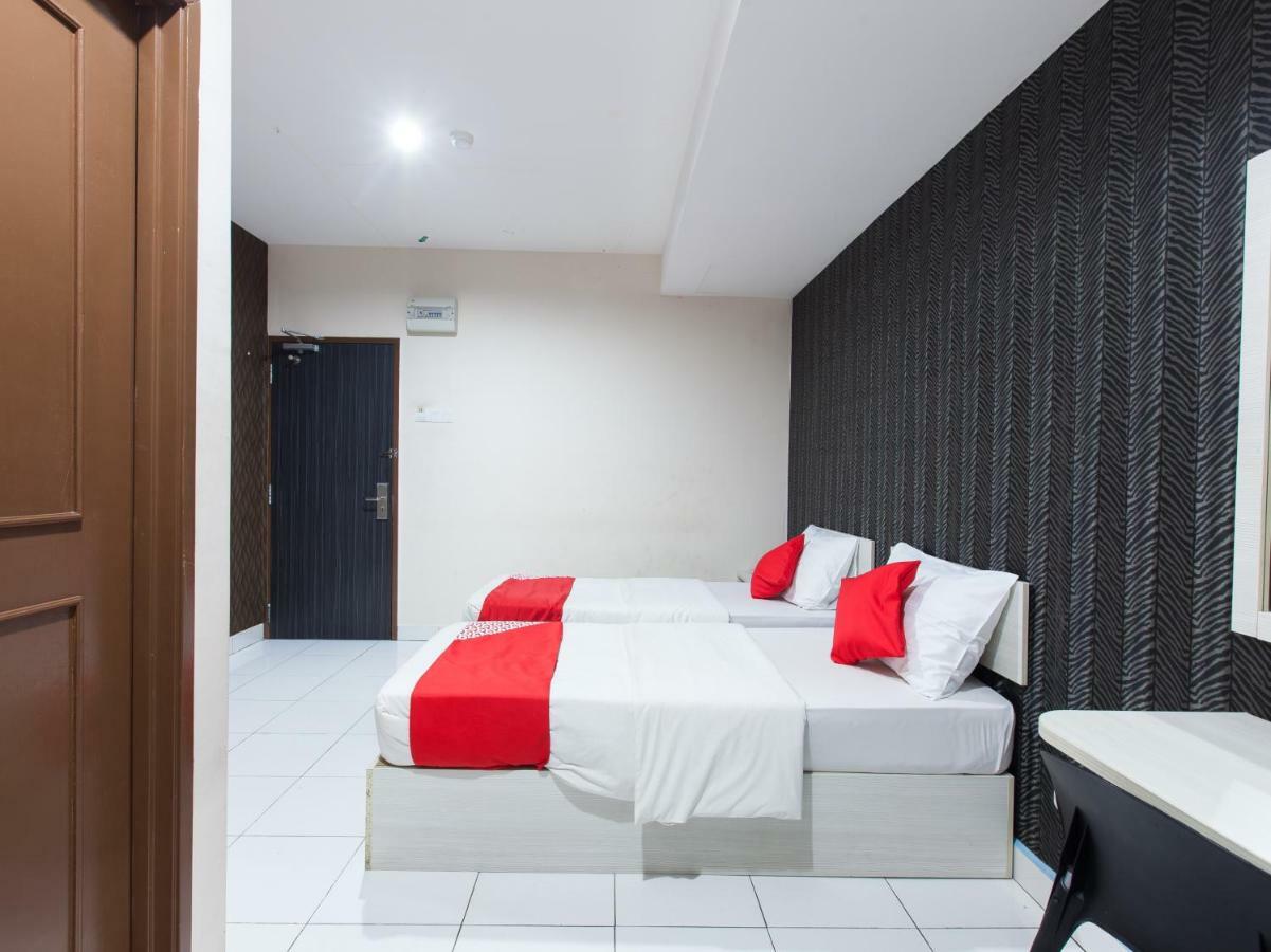 Super Oyo 1163 Hotel Pulai Ipoh Exterior photo