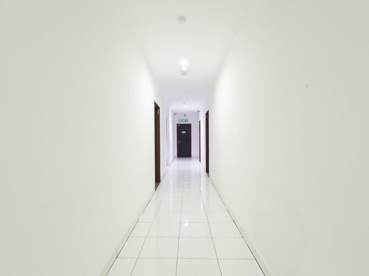 Super Oyo 1163 Hotel Pulai Ipoh Exterior photo